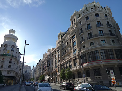 Agencia Inmobiliaria Activa Casa Estudio Tribunal Madrid